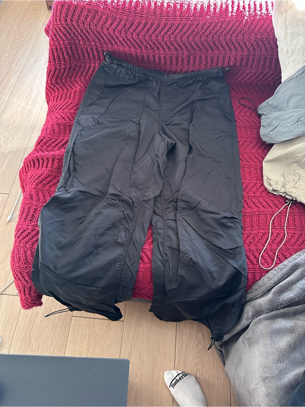 Women’s parachute pants